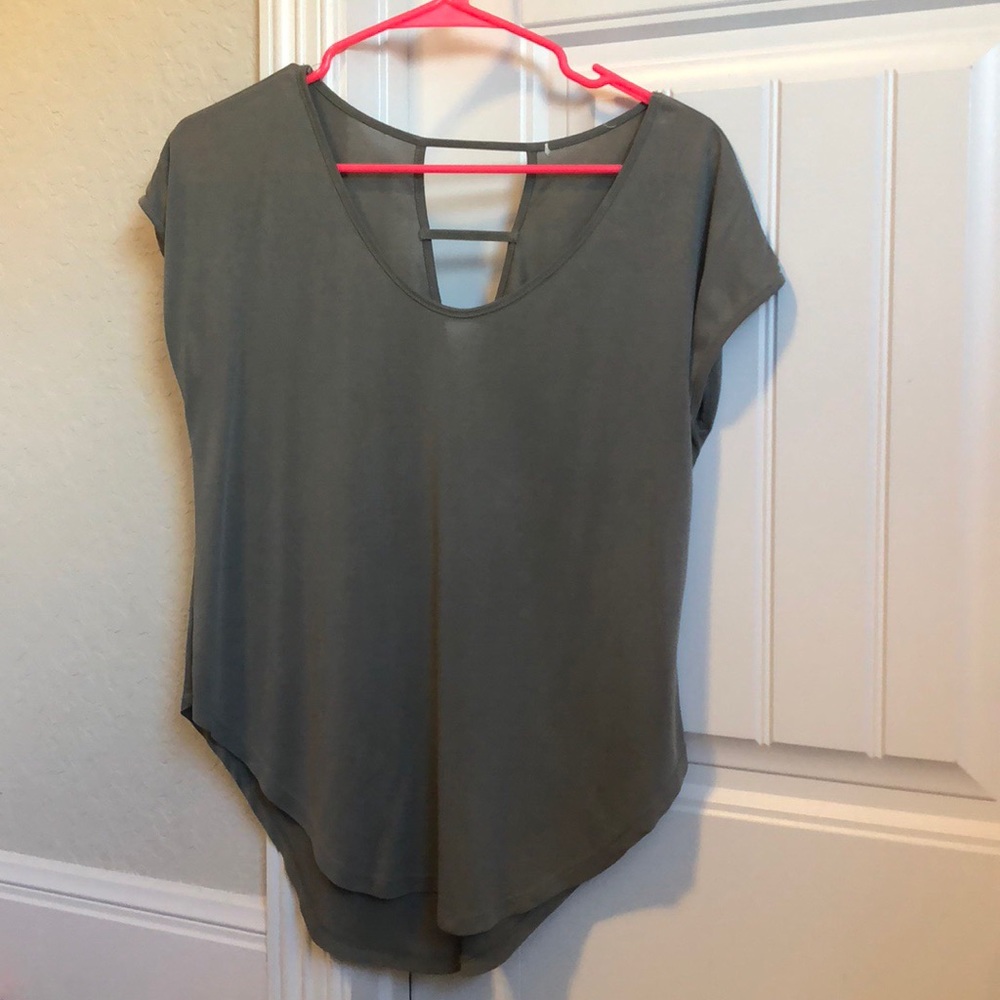 GREEN SHIRT